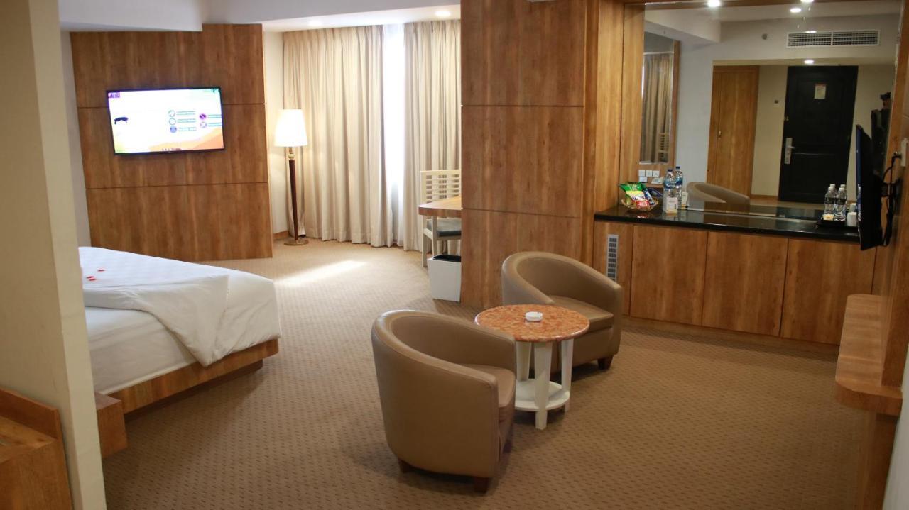 Beverly Hotel Batam Ναγκόγια Εξωτερικό φωτογραφία