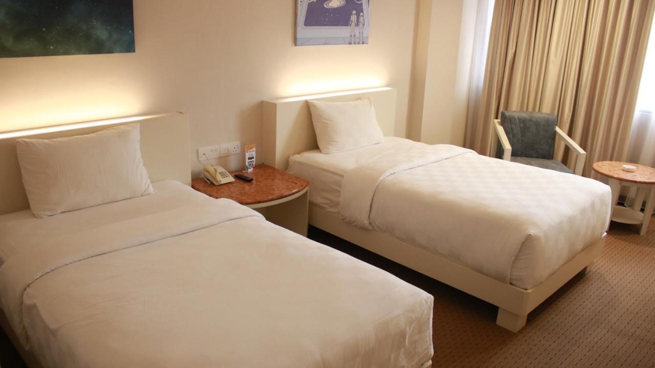 Beverly Hotel Batam Ναγκόγια Εξωτερικό φωτογραφία