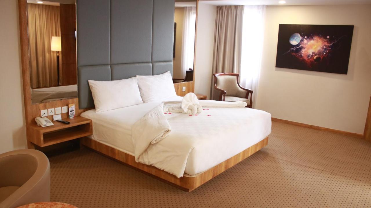 Beverly Hotel Batam Ναγκόγια Εξωτερικό φωτογραφία