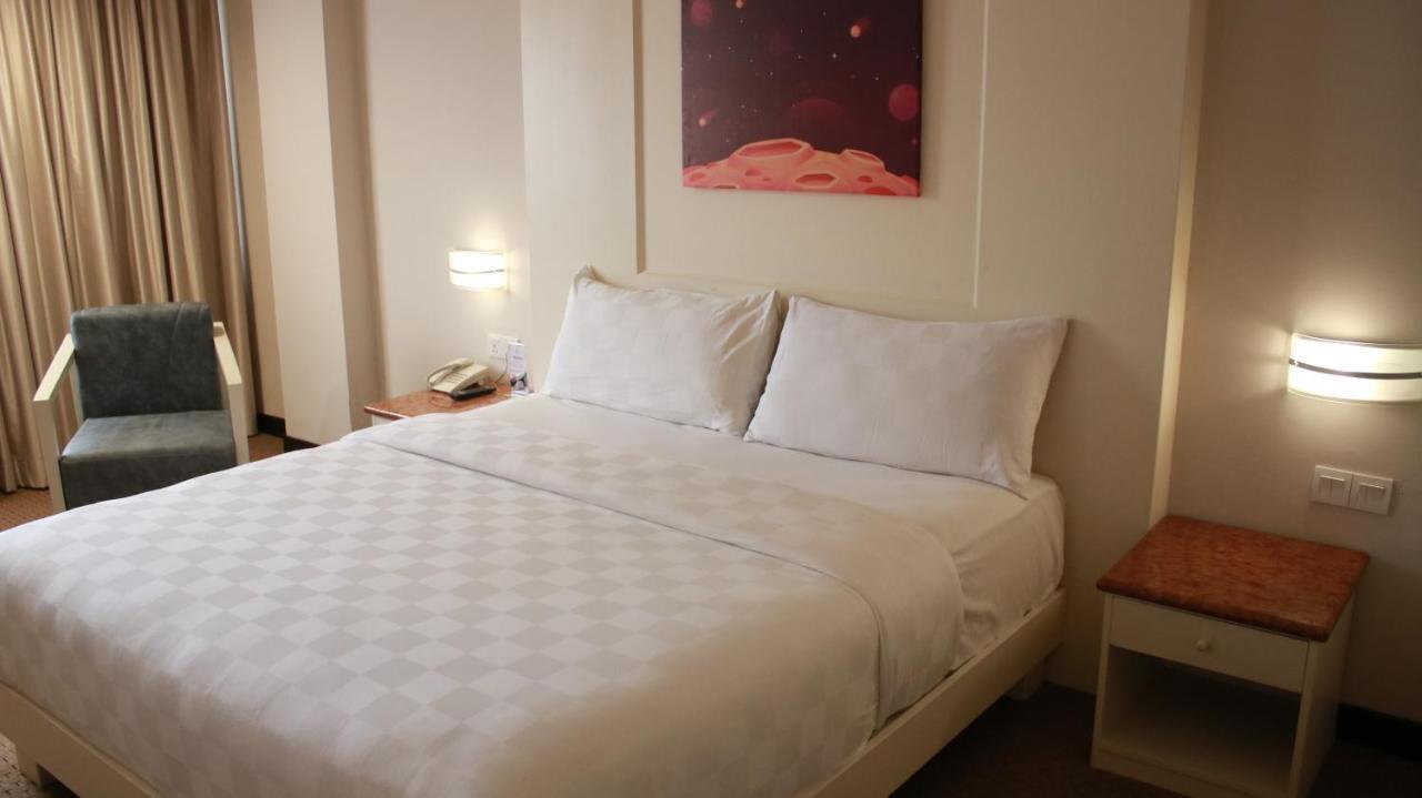 Beverly Hotel Batam Ναγκόγια Εξωτερικό φωτογραφία