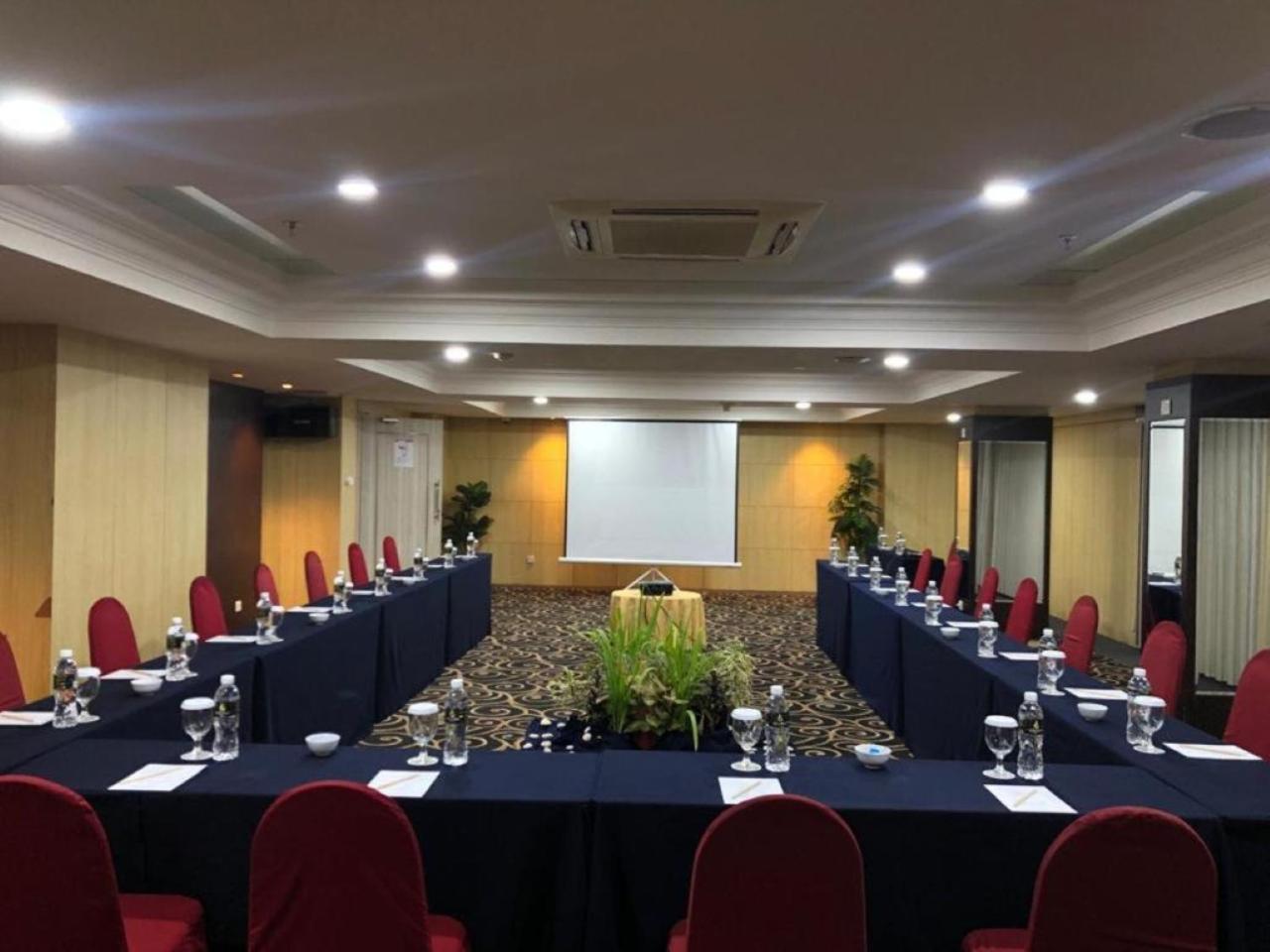 Beverly Hotel Batam Ναγκόγια Εξωτερικό φωτογραφία
