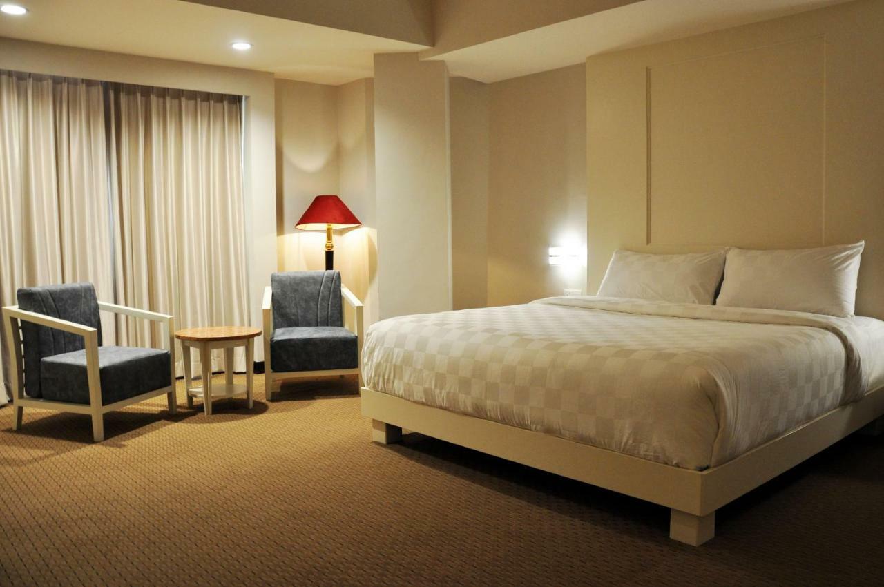 Beverly Hotel Batam Ναγκόγια Εξωτερικό φωτογραφία